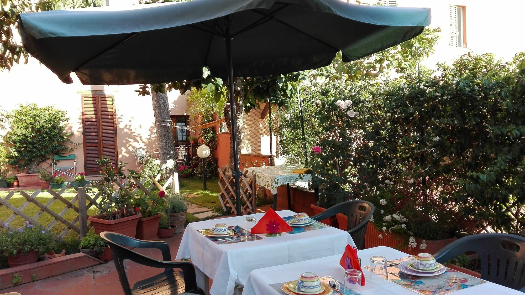 페루자 Al Giardino Di Alice B&B 외부 사진