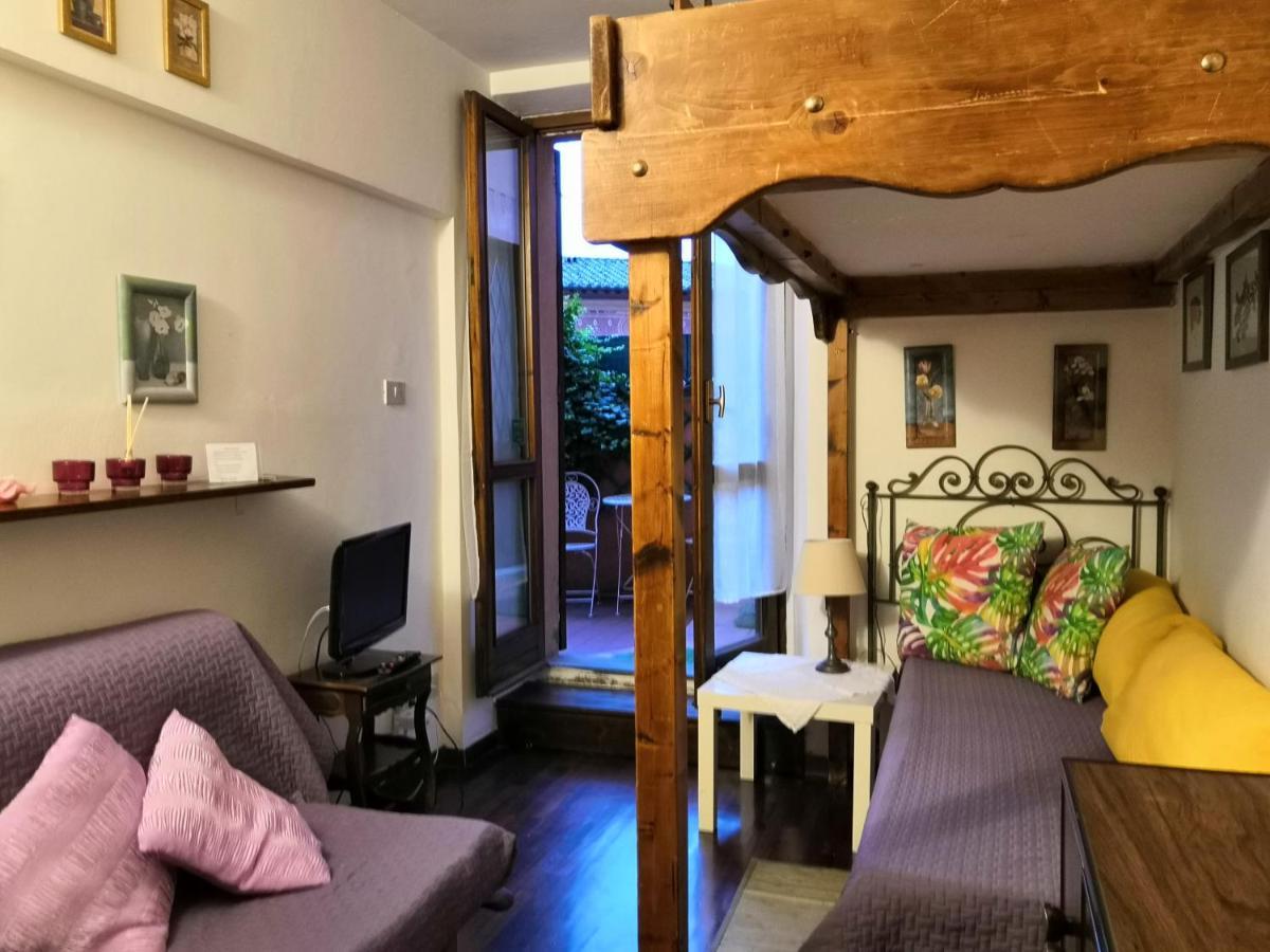 페루자 Al Giardino Di Alice B&B 외부 사진